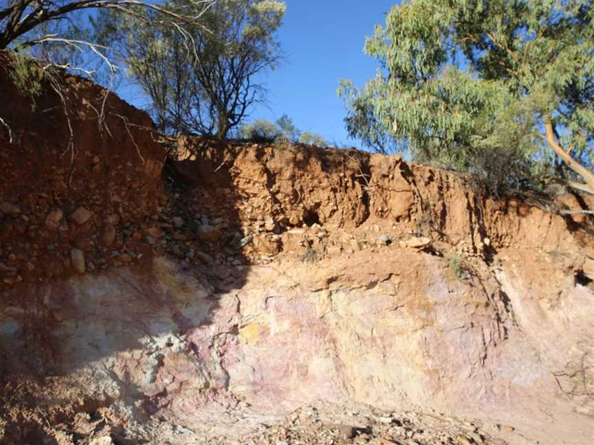 Ochre Pits, Alice Springs, NT