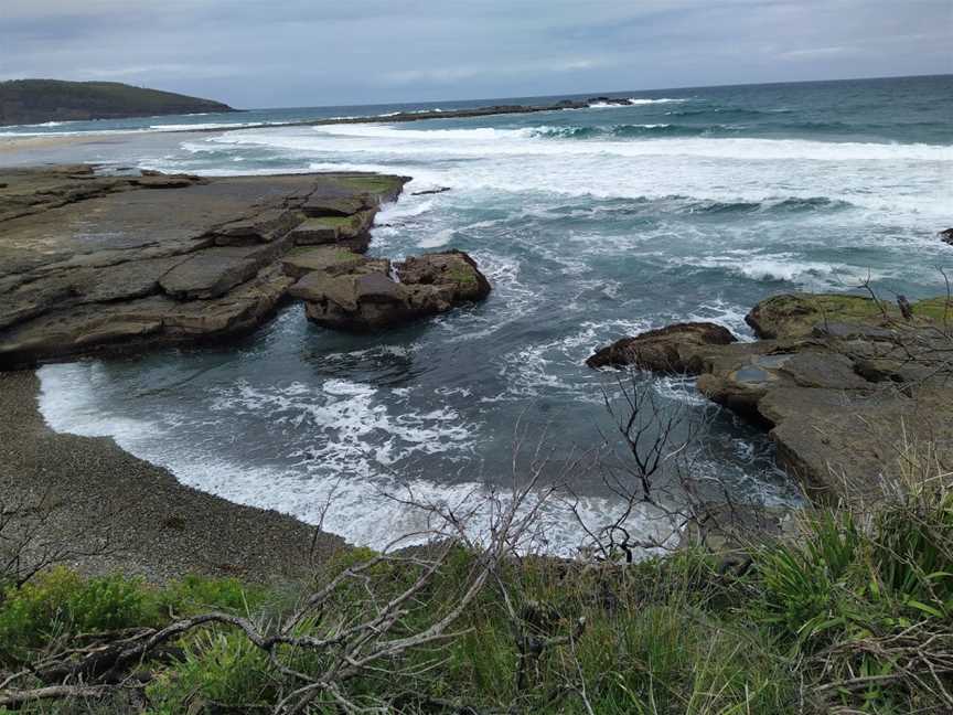 Singing Stones Beach, Cockwhy, NSW