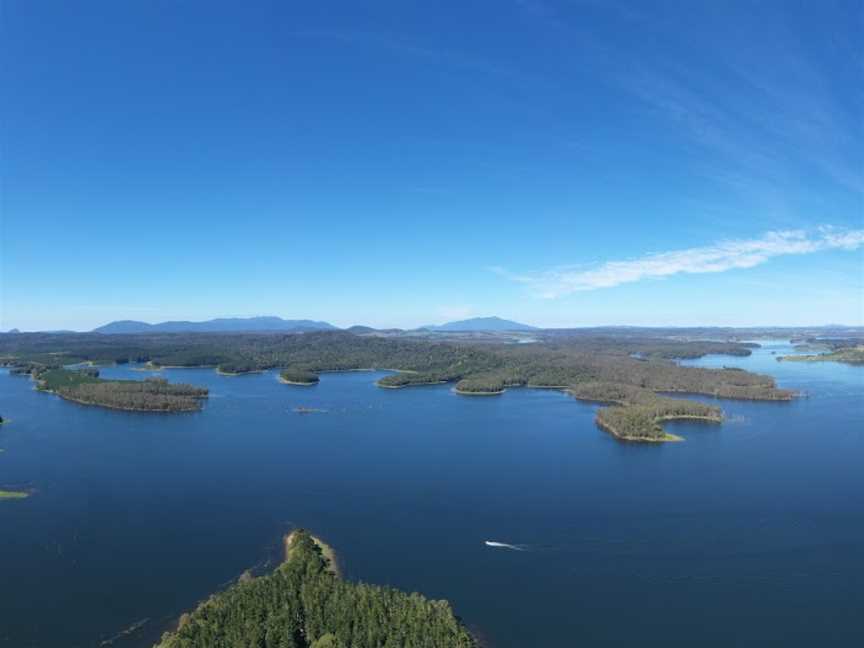 Lake Tinaroo, Lake Tinaroo, QLD