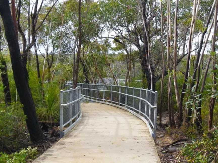 O’Hares Creek lookout walking track, Wedderburn, NSW