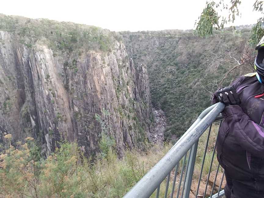 Apsley Falls picnic area, Walcha, NSW