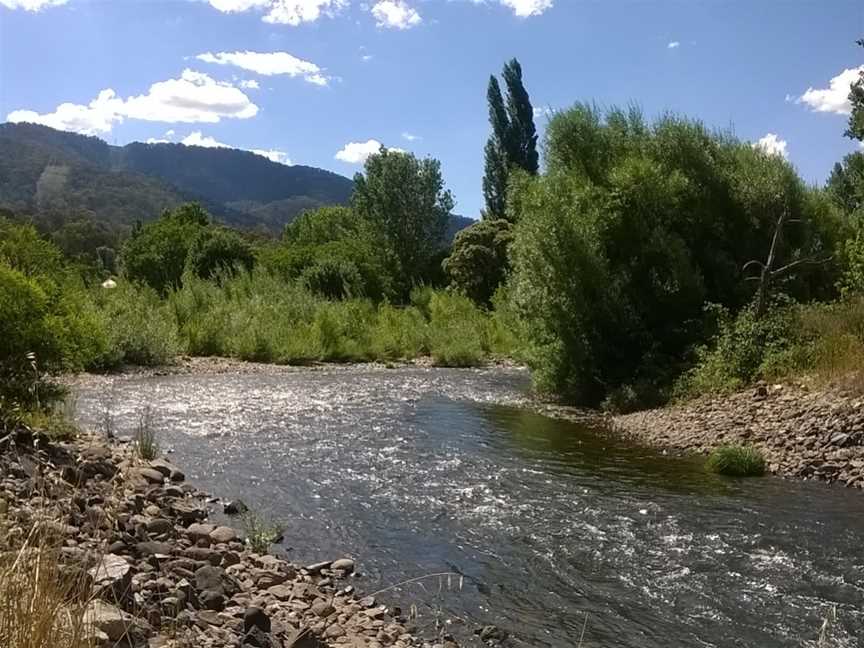 Mount Beauty Pondage, Mount Beauty, VIC