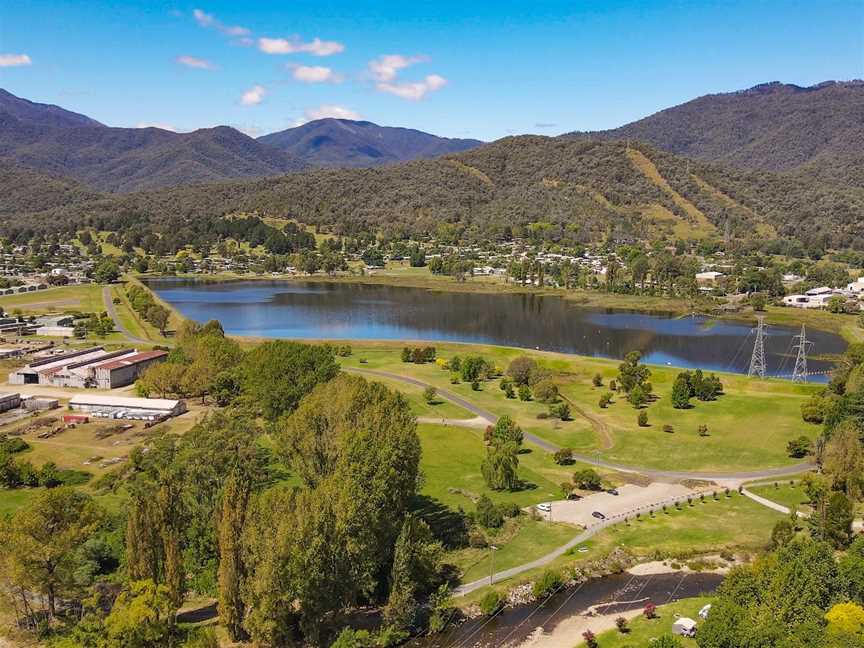 Mount Beauty Pondage, Mount Beauty, VIC