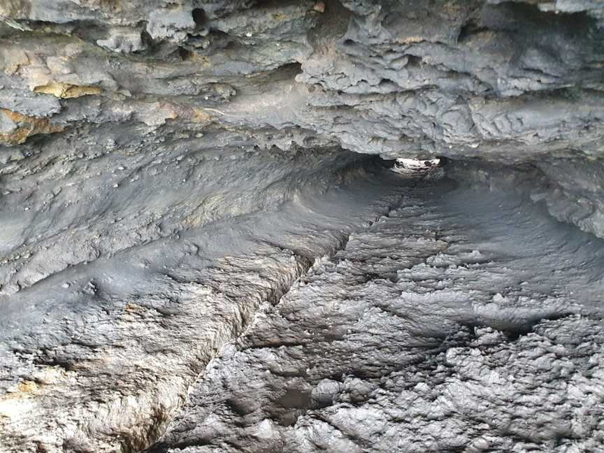 Gosangs Tunnel, Currarong, NSW