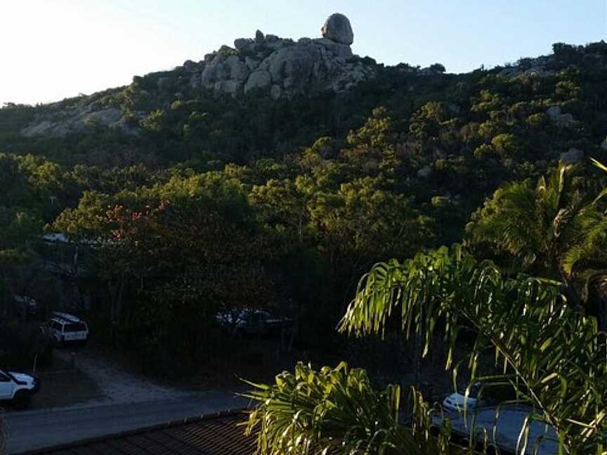 Mother Beddock Rock, Bowen, QLD