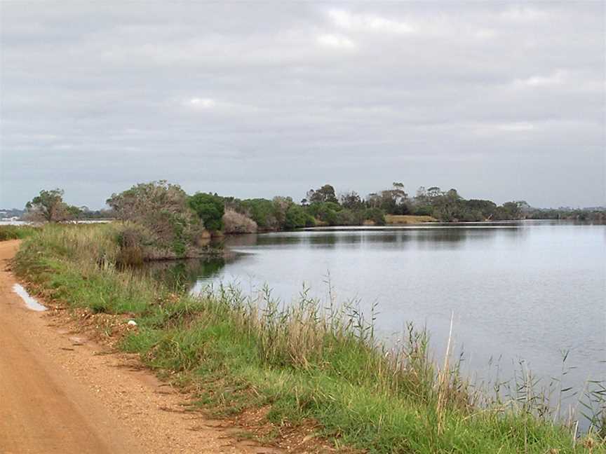 Mitchell River Silt Jetties, Eagle Point, VIC