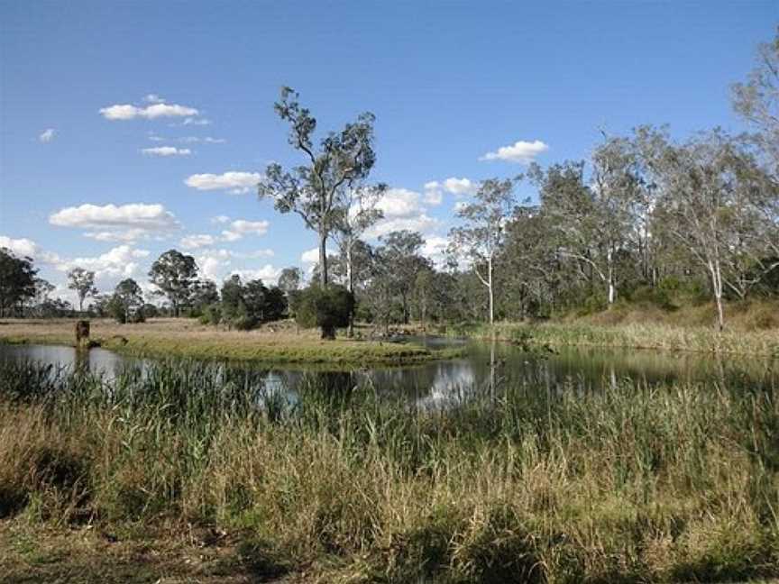 Yarraman Weir and Station Park, Yarraman, QLD