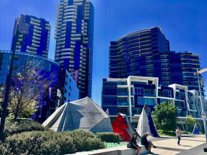 Monument Park, Docklands, VIC