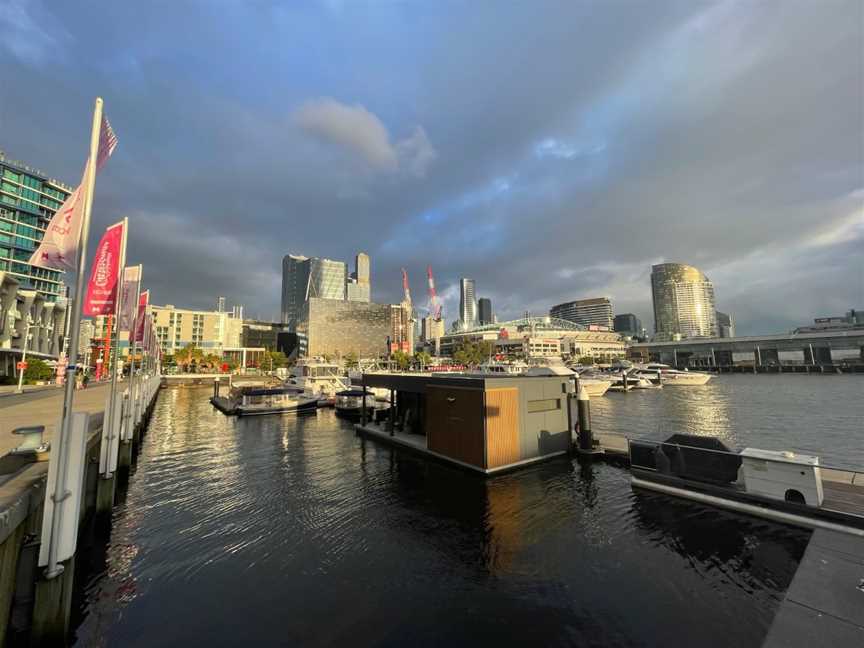 Monument Park, Docklands, VIC