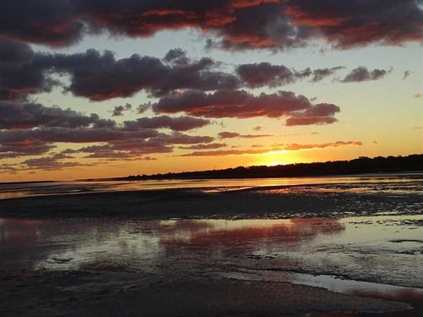 Lake Reeve Lookout, Golden Beach, VIC