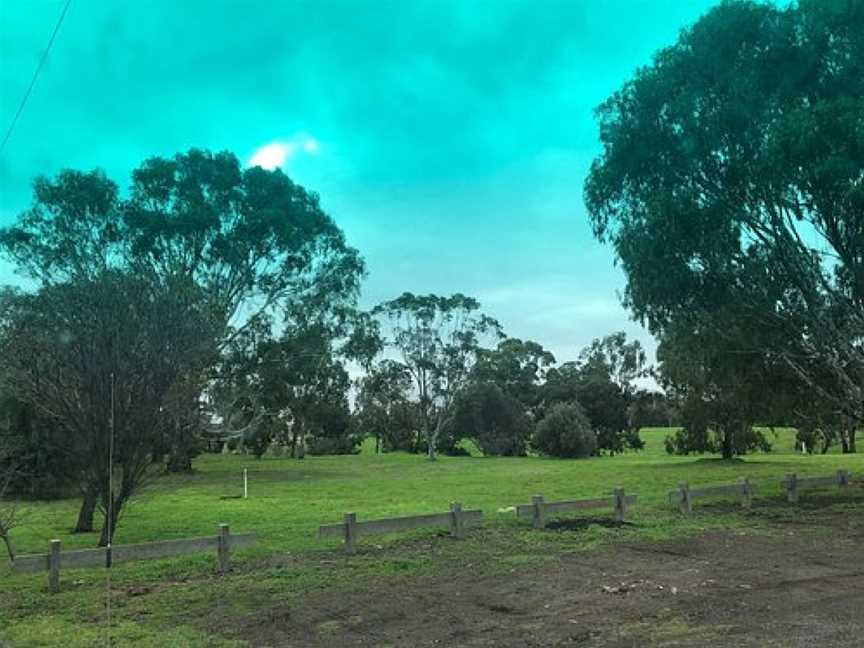 Weir Deppeler Park, North Geelong, VIC