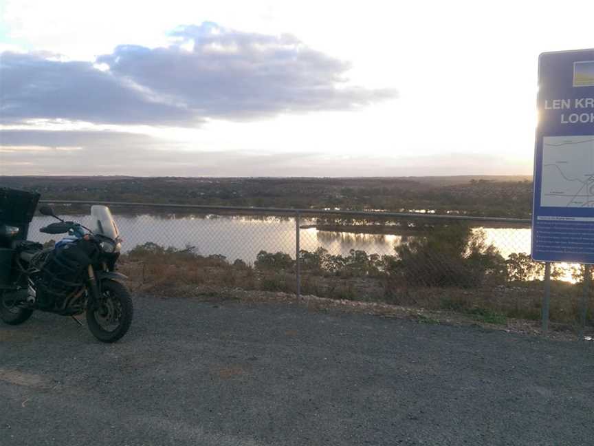 Len Kroehn Lookout, Walker Flat, SA