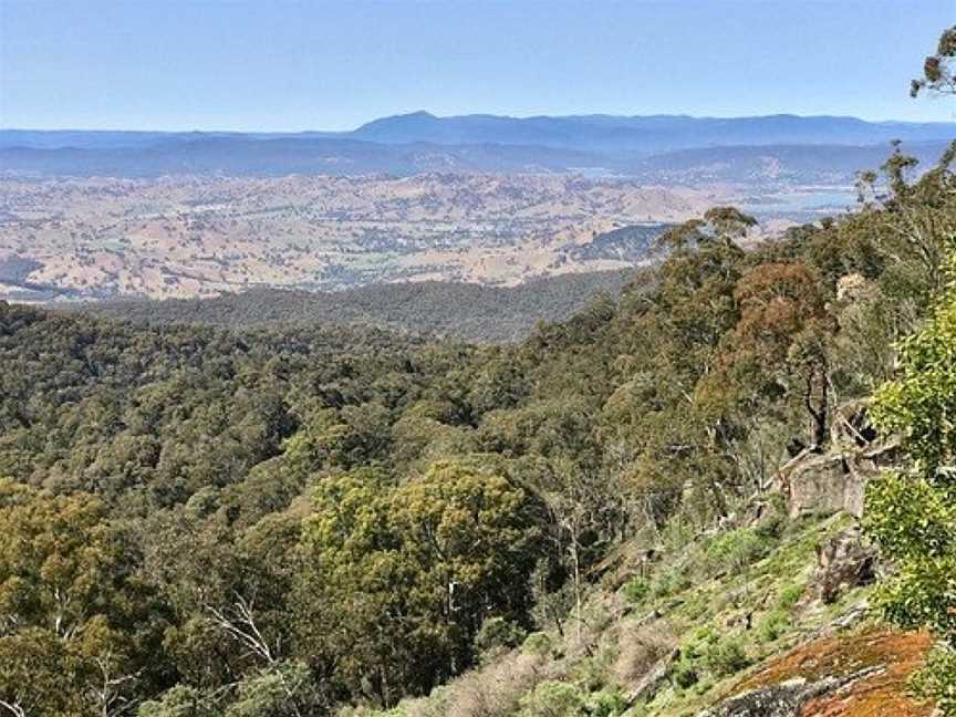 Golden Mountain Walking Track, Strathbogie, VIC