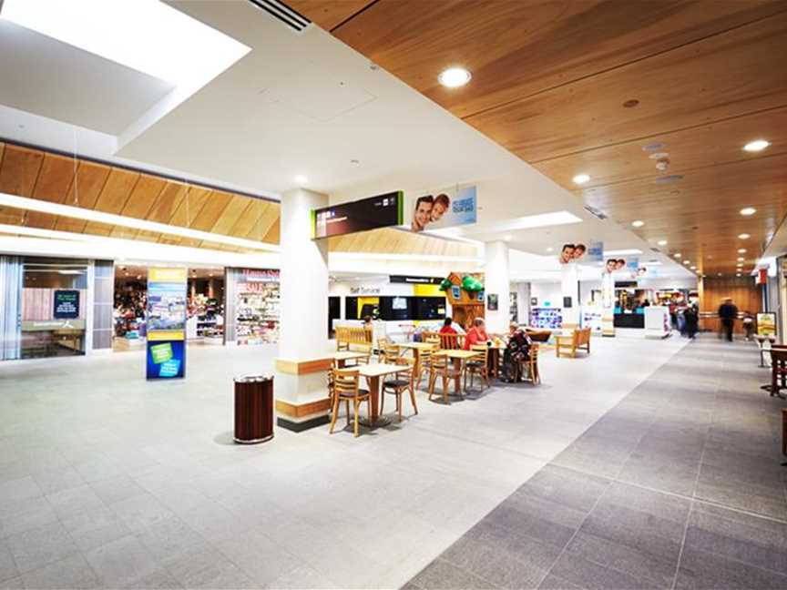 Bassendean Shopping Centre, Commercial designs in Belmont