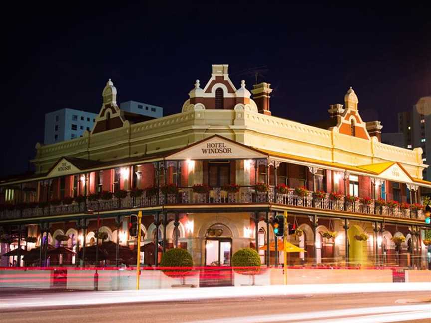 The Windsor Hotel, Food & drink in South Perth