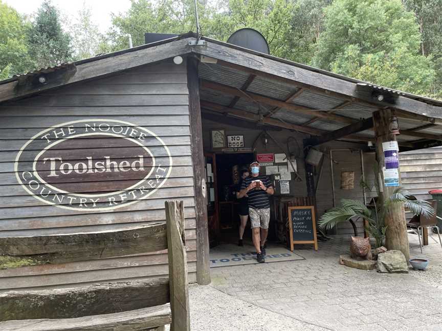 Toolshed Bar, Bistro & Cabins, Noojee, VIC