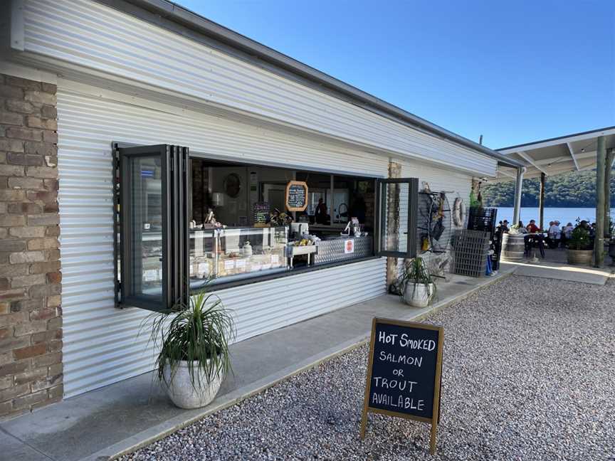 Hawkesbury River Oyster Shed, Mooney Mooney, NSW