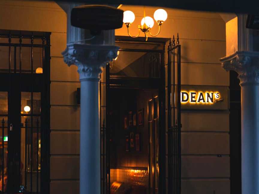 Dean's Lounge, Potts Point, NSW