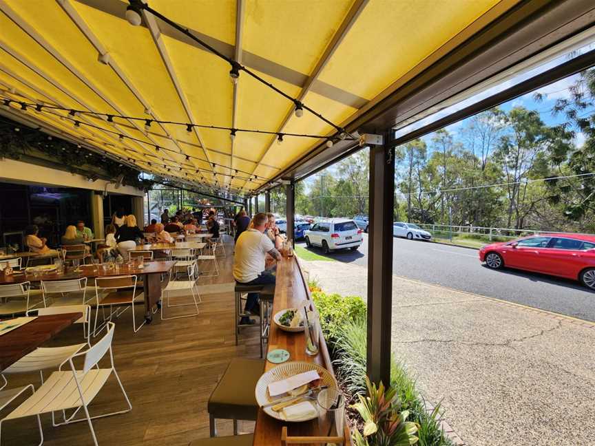 The Full Moon Hotel, Sandgate, QLD