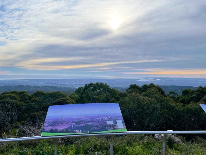 The Summit Cafe and Function Centre, Crafers, SA