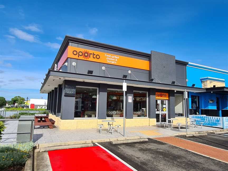 Oporto Woodbine Drive Thru, Woodbine, NSW