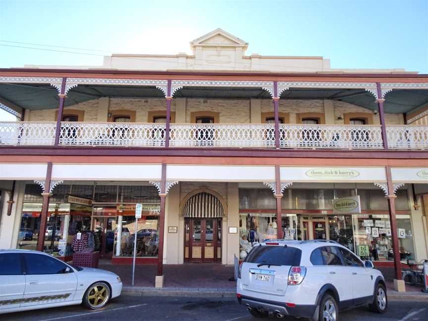 thom, dick & harry's, Broken Hill, NSW