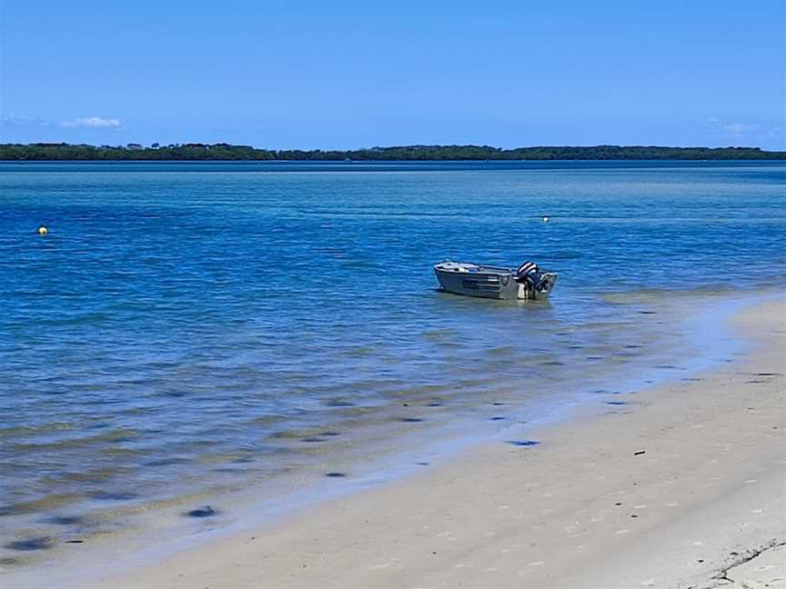 Chill Cafe 89., Golden Beach, QLD