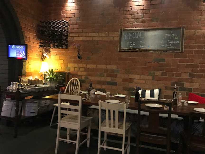 Farro Pizzeria Thornbury - Organic spelt Pizzeria, Thornbury, VIC