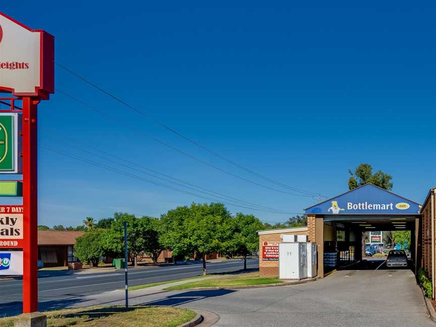 Springdale Heights Tavern, Lavington, NSW