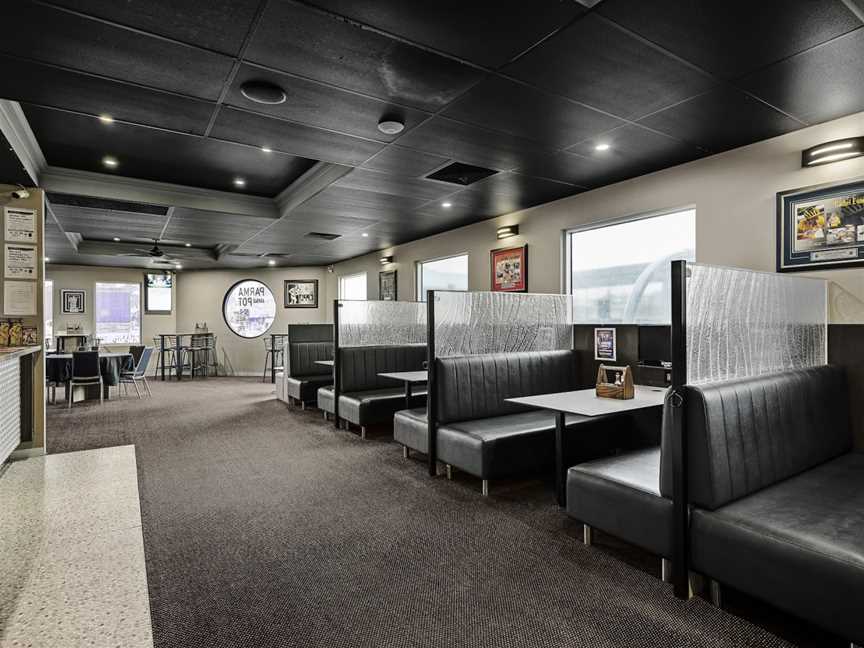 Hoops Sports Bar, Boronia, VIC