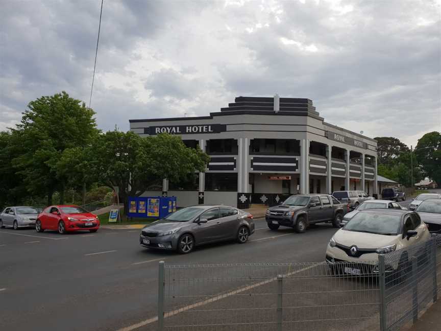 The Royal Hotel Drouin, Drouin, VIC