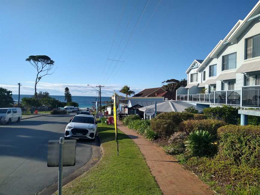 Breakers Cafe, Mollymook, NSW