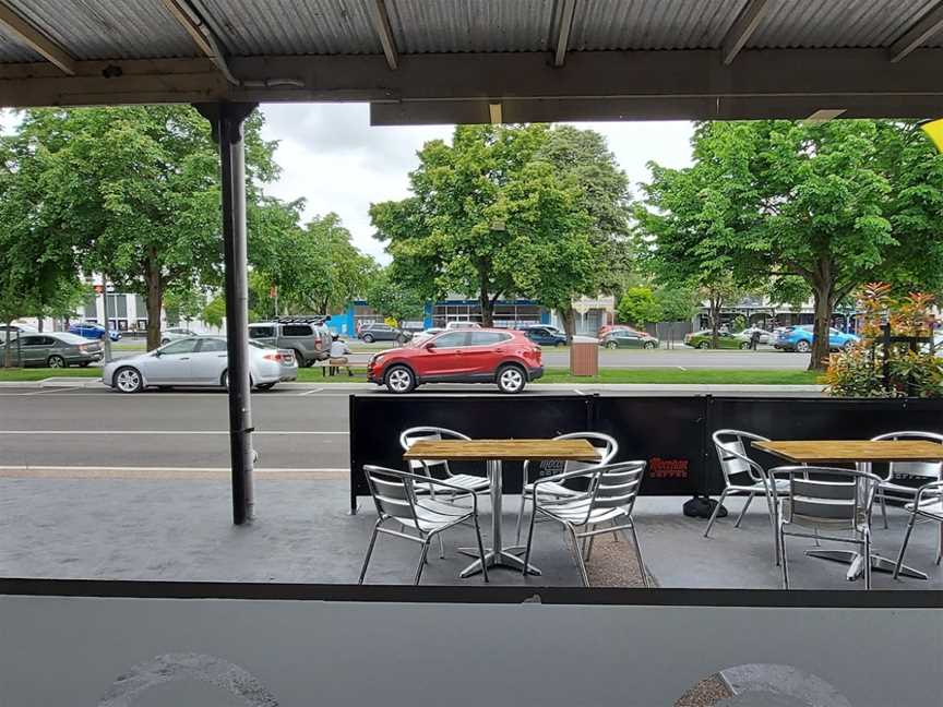 Cafe L'Attitude, Maffra, VIC