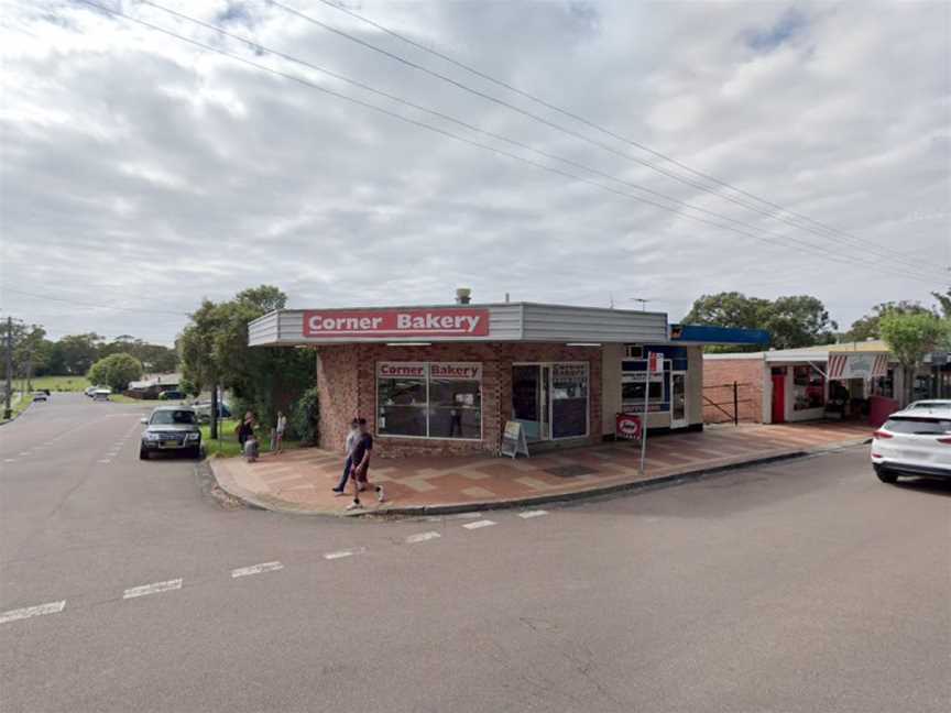 Corner Cafe And Bakehouse, Mannering Park, NSW