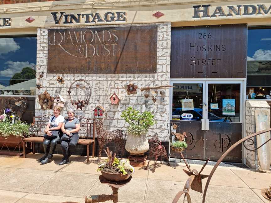 Diamonds and Dust Temora, Temora, NSW