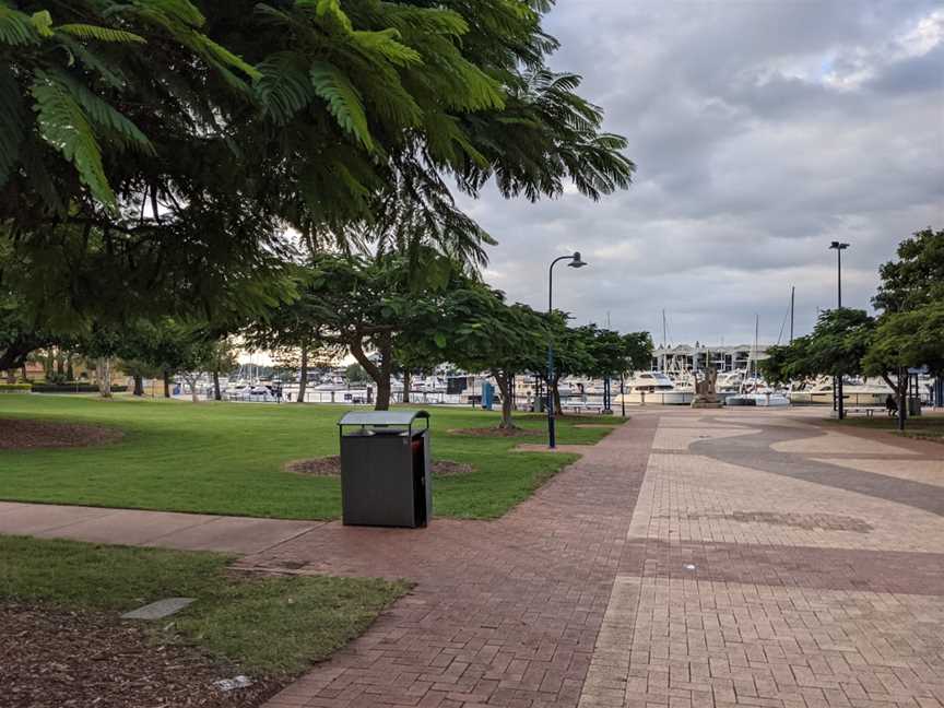 Raby Bay Harbour, Cleveland, QLD