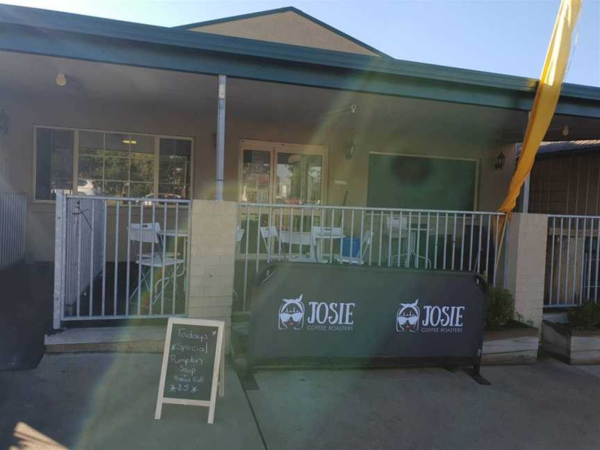 Shaw's Williams River Bakery, Clarence Town, NSW