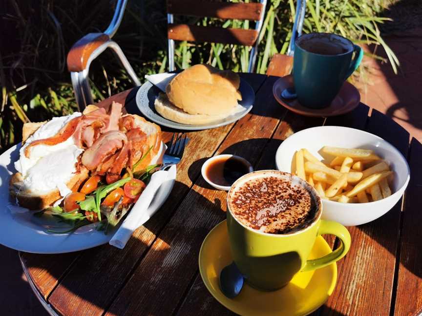 Surfside Snax, Norah Head, NSW