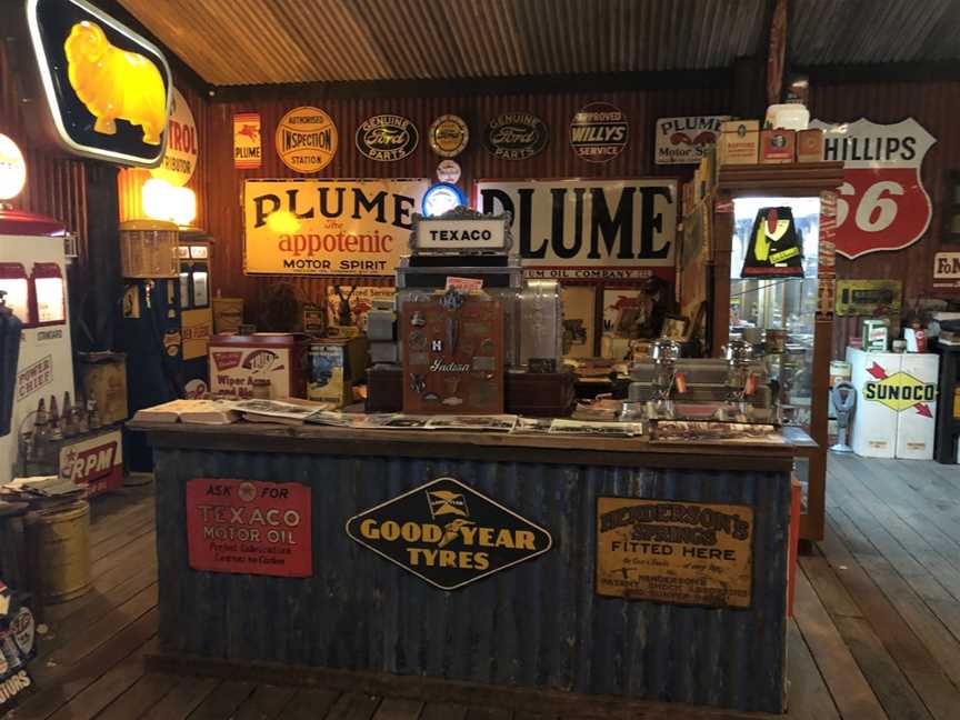 The Barn and Scotty's Garage, Upper Flagstone, QLD