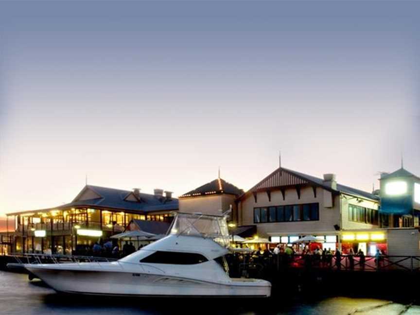 The Lucky Shag Waterfront Bar, Food & drink in Perth