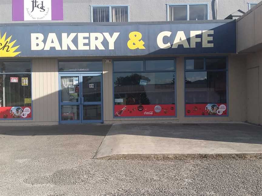 Beach Bakery, Paraparaumu Beach, New Zealand