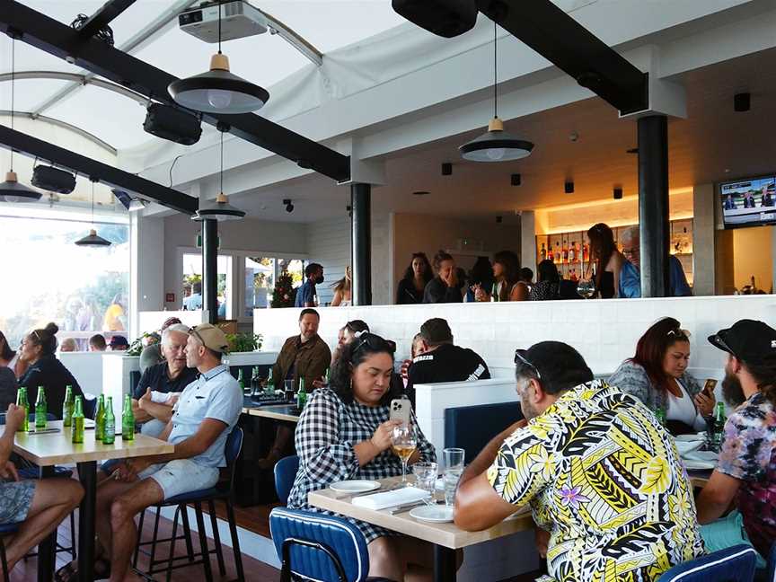 Beach Bar, Papamoa Beach, New Zealand