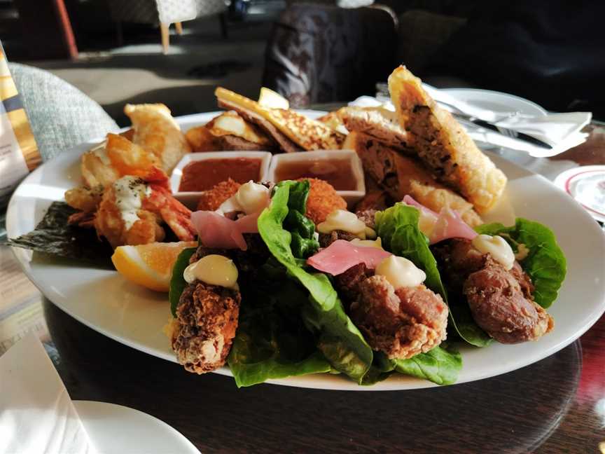 Beach Brasserie, Waipahihi, New Zealand