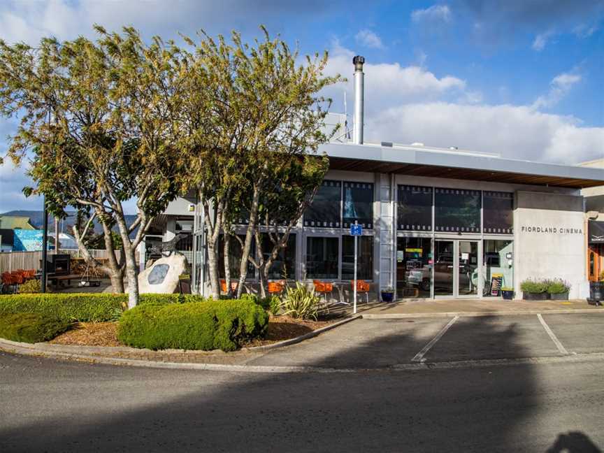 Black Dog Bar, Te Anau, New Zealand