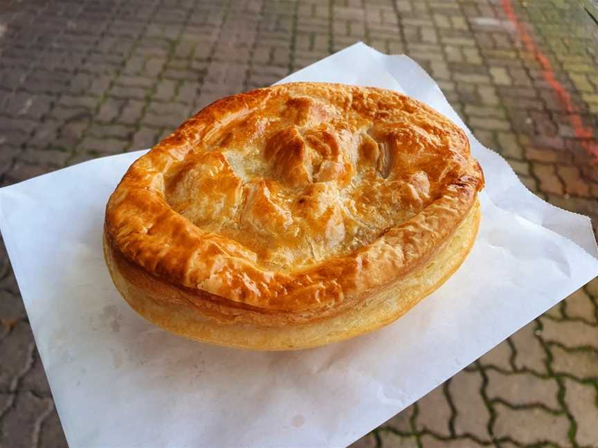 Collingwood Bakery, Hamilton Central, New Zealand