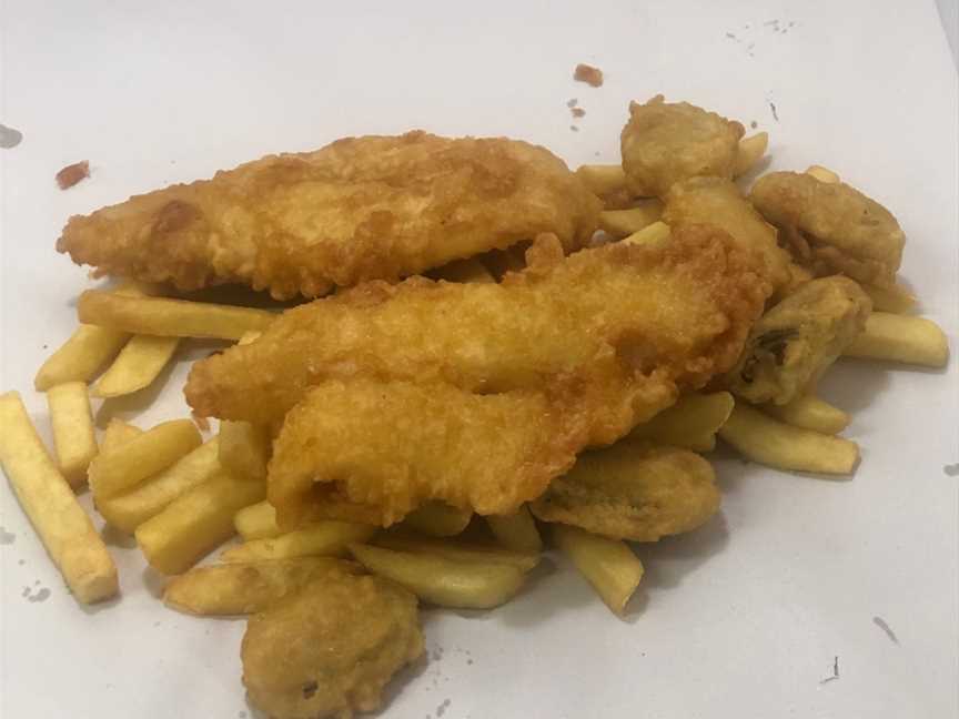 Craigs Traditional Fish and Chips, Whangamata, New Zealand