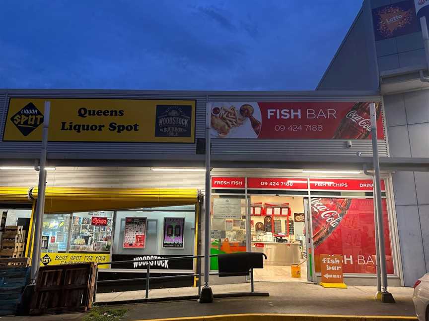 Fish Bar, Stanmore Bay, New Zealand