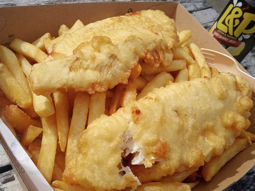 Fresko Fish & Chips / Fish Market, Rongotai, New Zealand