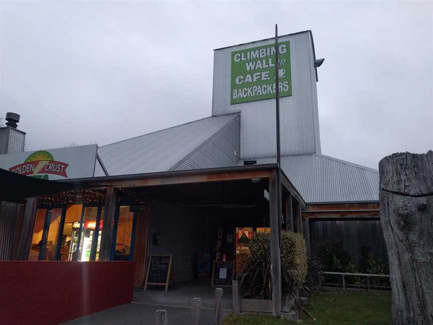 Golden Crust Pizza, Turangi, New Zealand