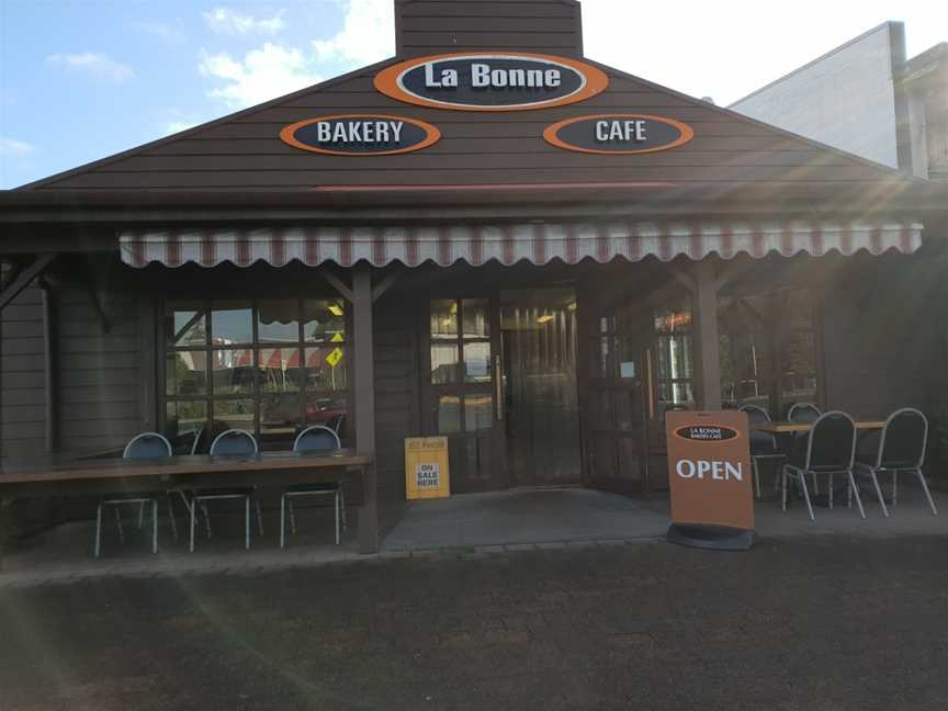 La Bonne Poulette, Lynmore, New Zealand